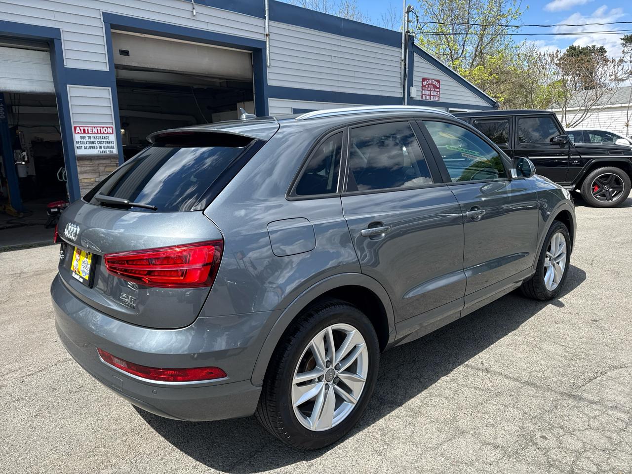 Audi Q3 2.0 TFSI Premium quattro AWD 2017