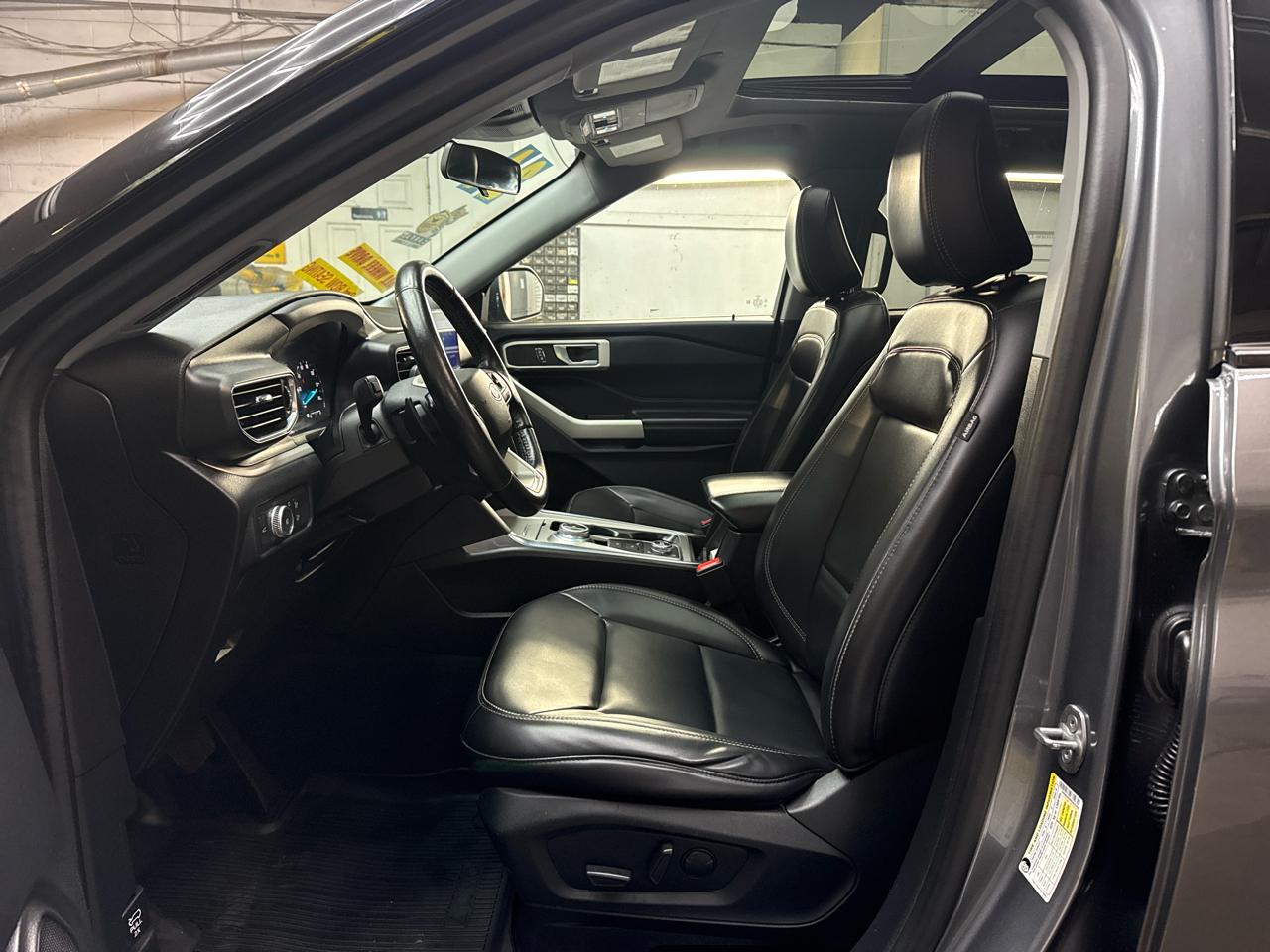Ford Explorer 4dr XLT 4WD 2021
