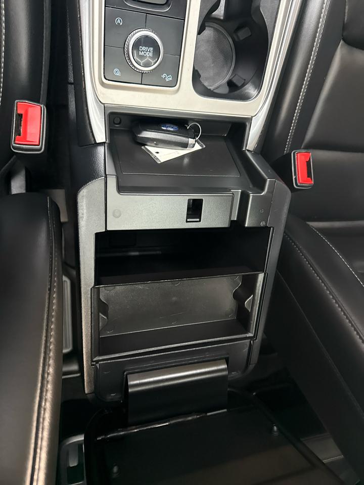 Ford Explorer 4dr XLT 4WD 2021