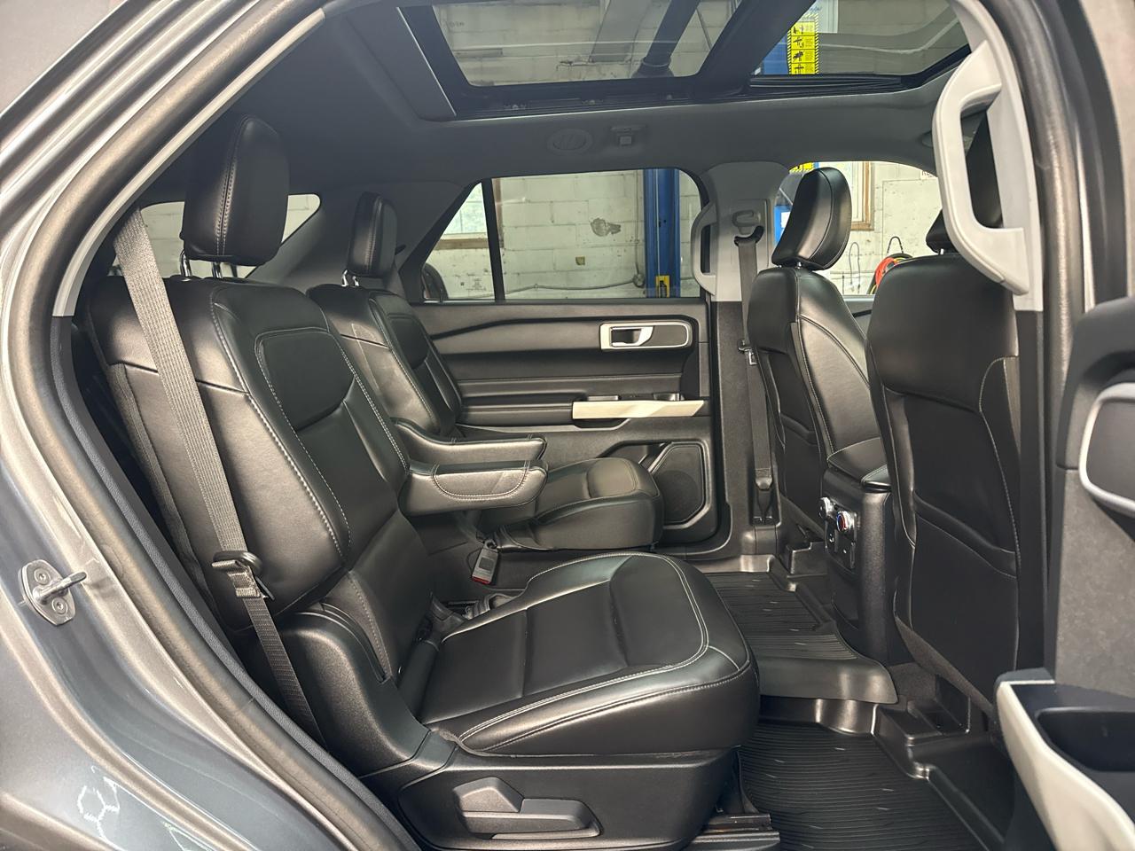 Ford Explorer 4dr XLT 4WD 2021