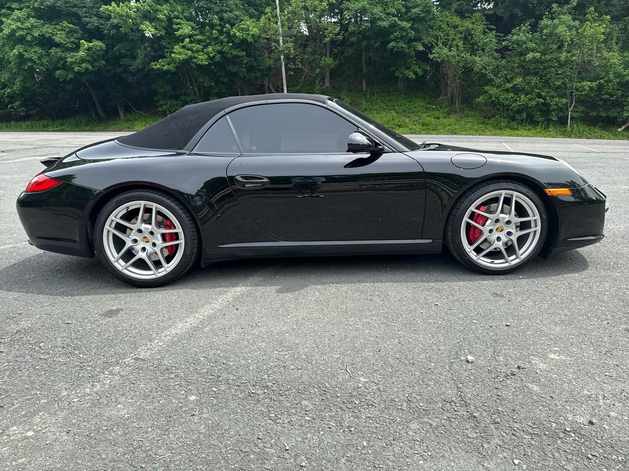 Porsche 911 2dr Cabriolet Carrera S 2010