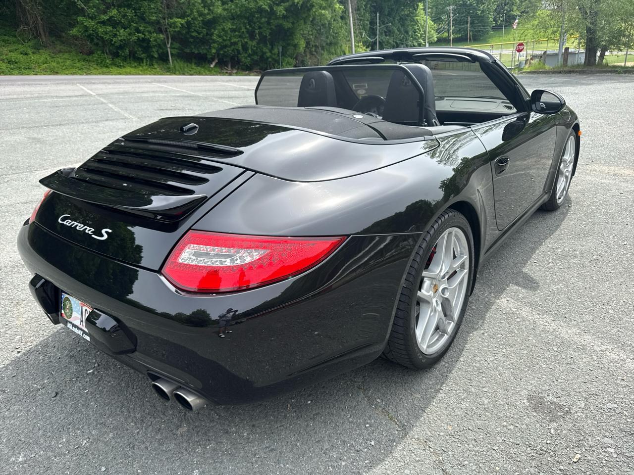 Porsche 911 2dr Cabriolet Carrera S 2010