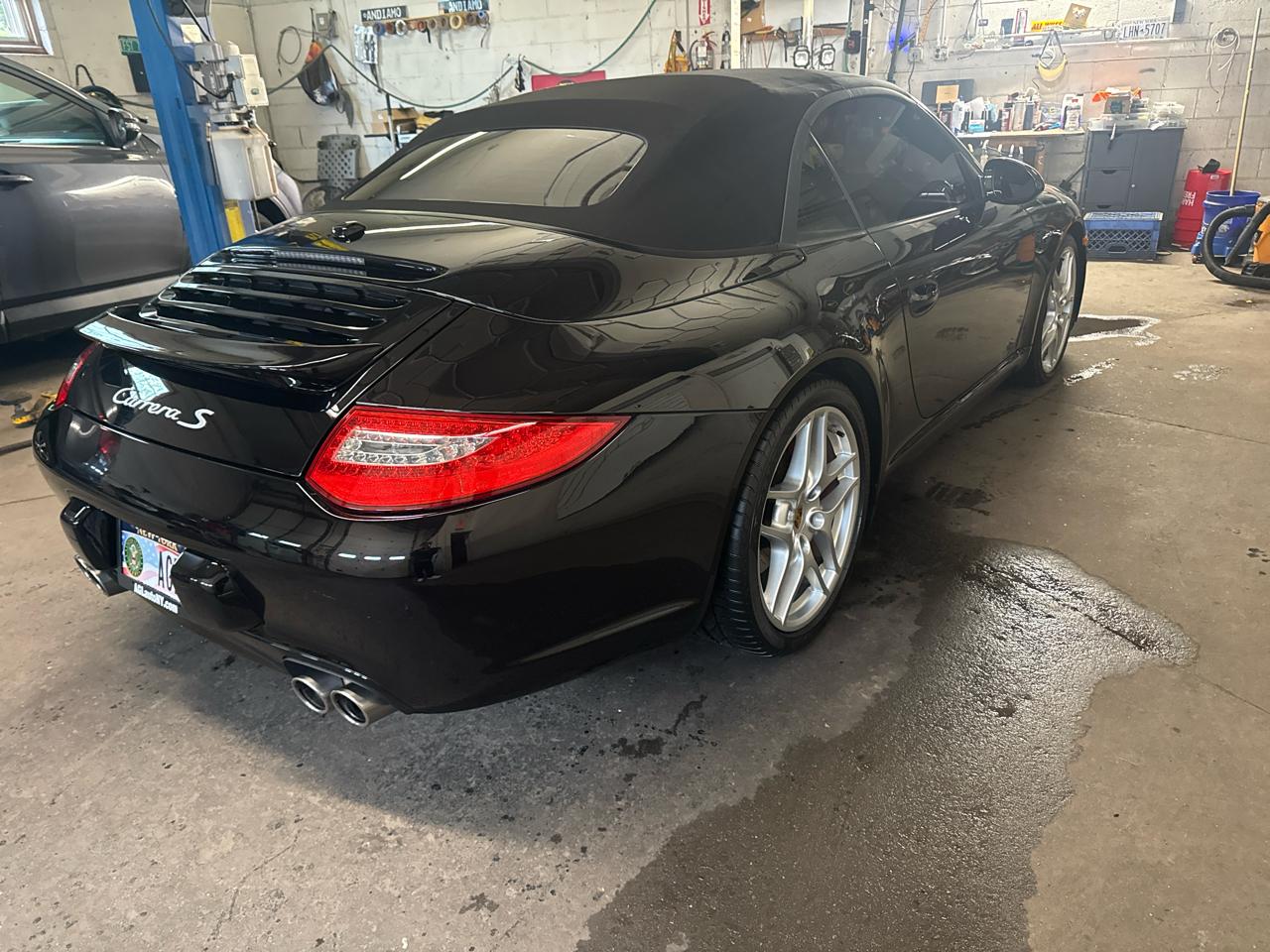 Porsche 911 2dr Cabriolet Carrera S 2010