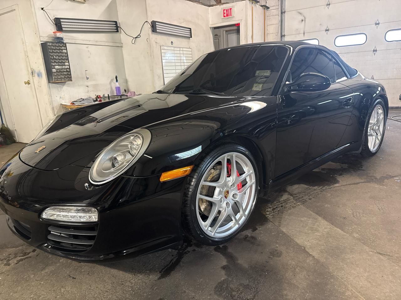 Porsche 911 2dr Cabriolet Carrera S 2010