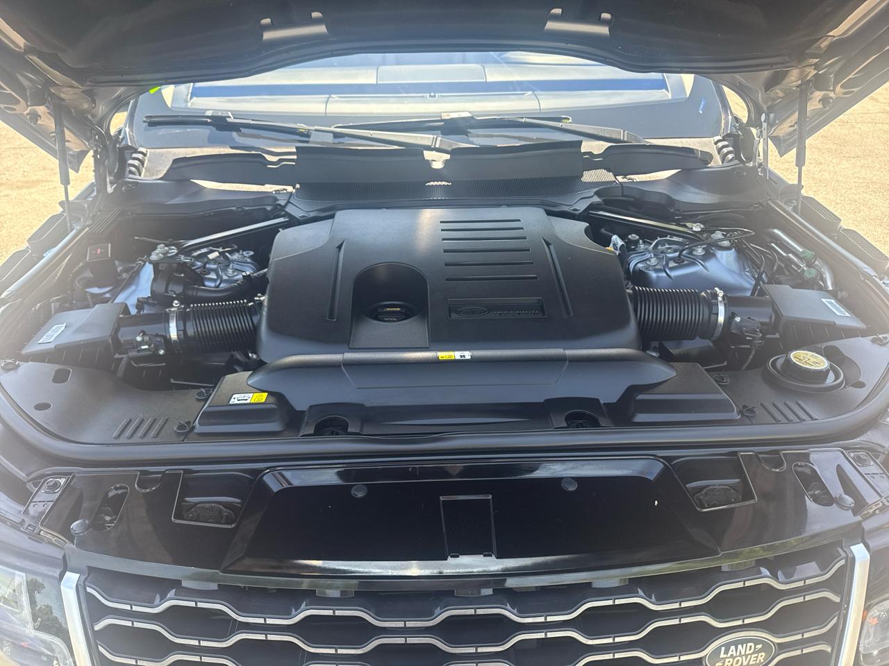 Land Rover Range Rover Sport Turbo i6 MHEV HSE 2020