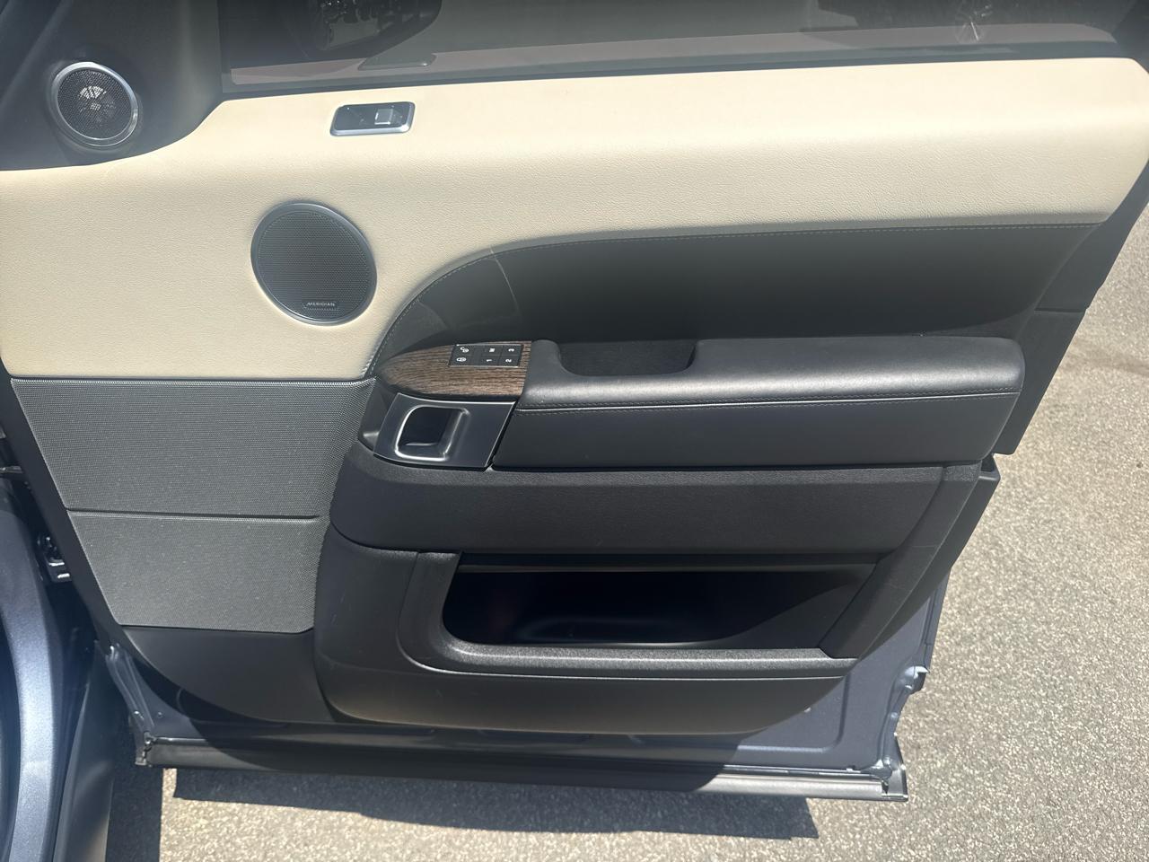 Land Rover Range Rover Sport Turbo i6 MHEV HSE 2020