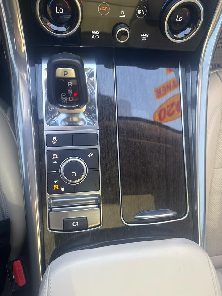 Land Rover Range Rover Sport Turbo i6 MHEV HSE 2020