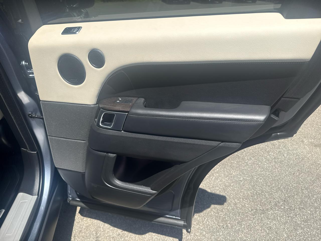 Land Rover Range Rover Sport Turbo i6 MHEV HSE 2020
