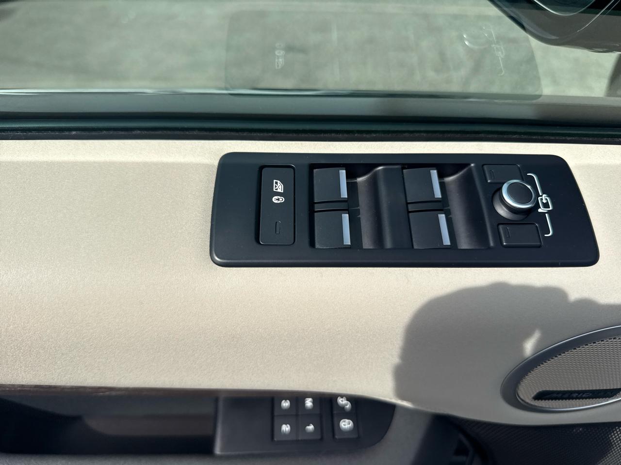 Land Rover Discovery HSE V6 Supercharged 2018