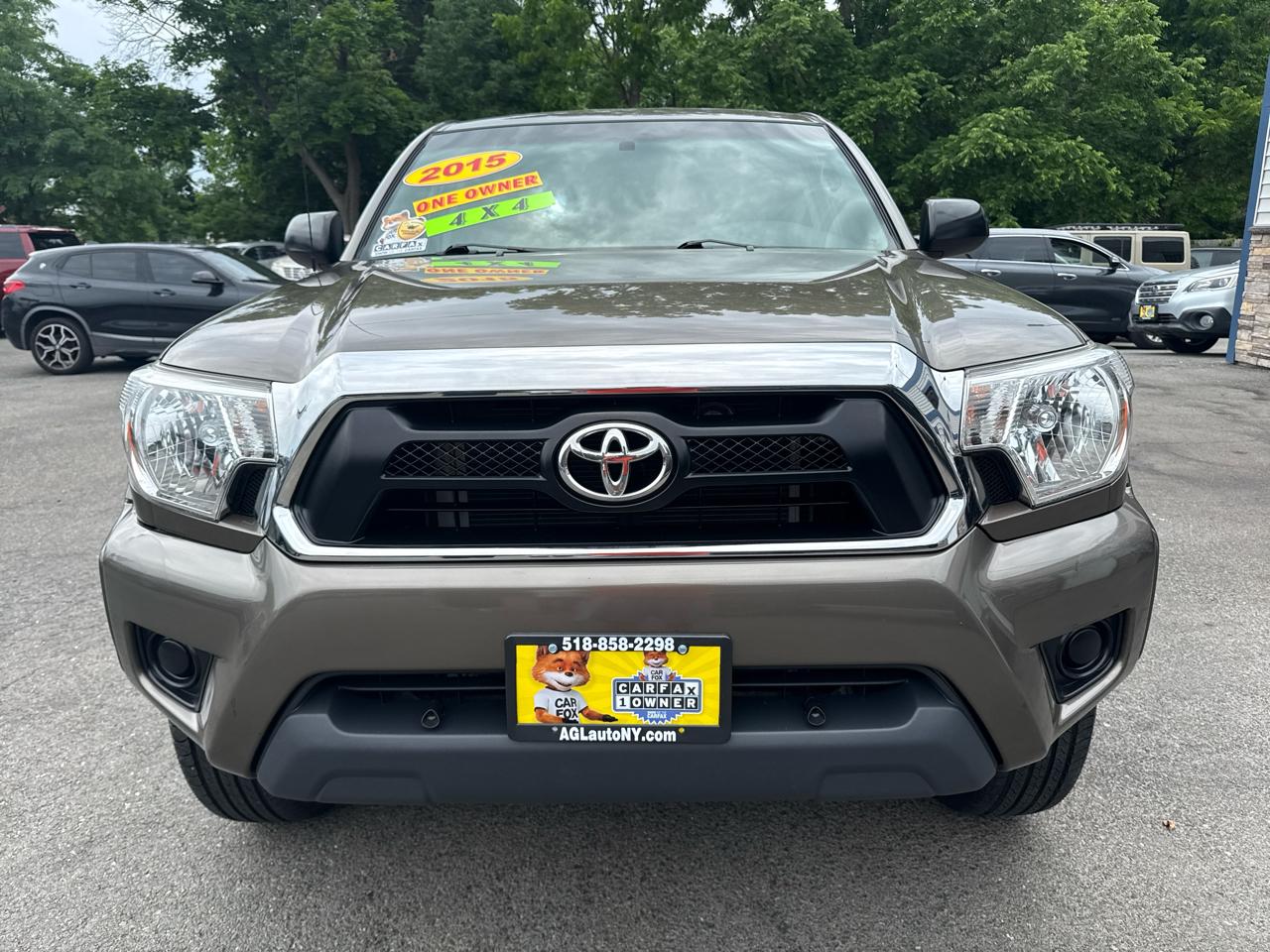 Toyota Tacoma 4WD Access Cab I4 AT (Natl) 2015