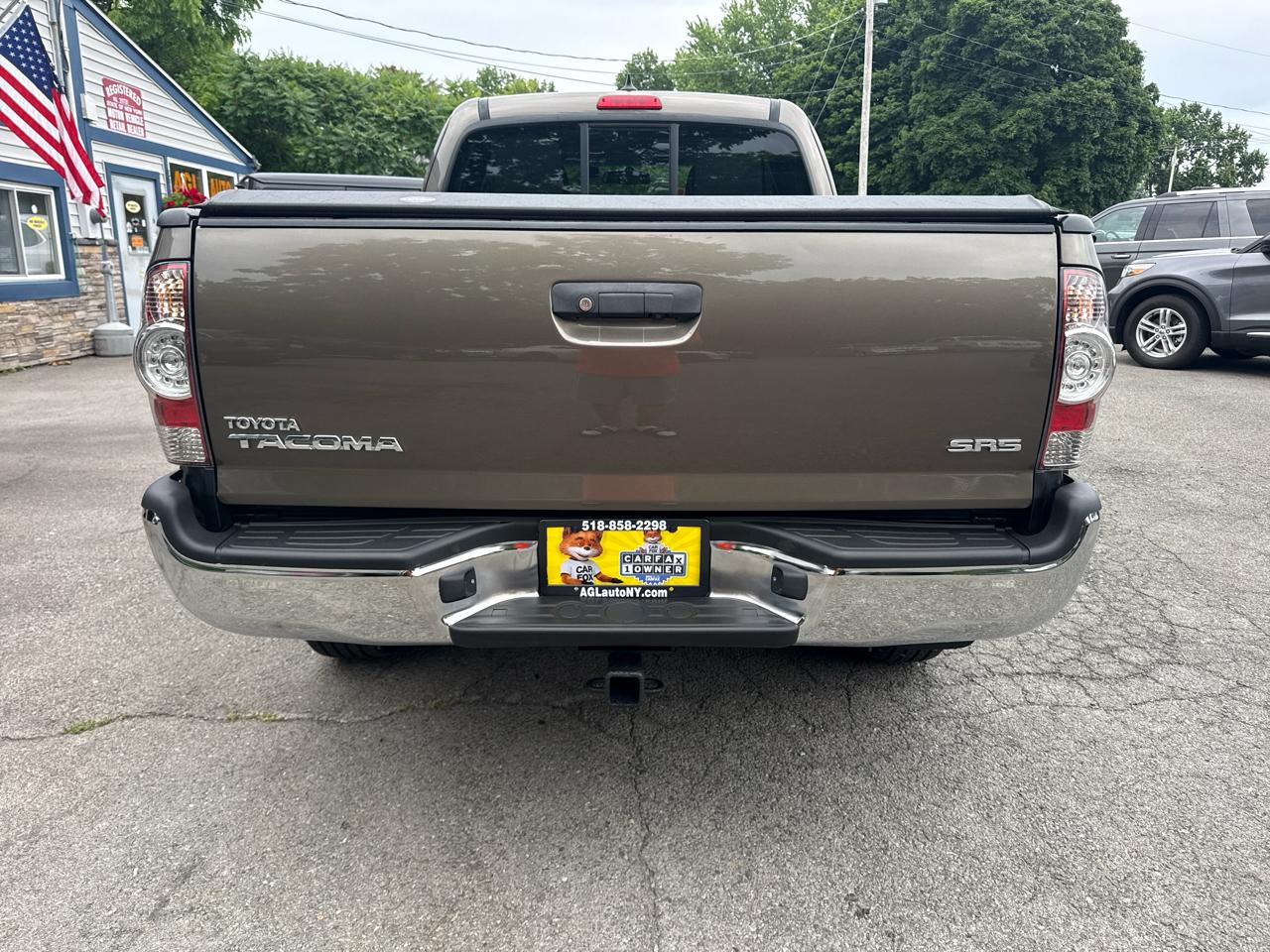 Toyota Tacoma 4WD Access Cab I4 AT (Natl) 2015