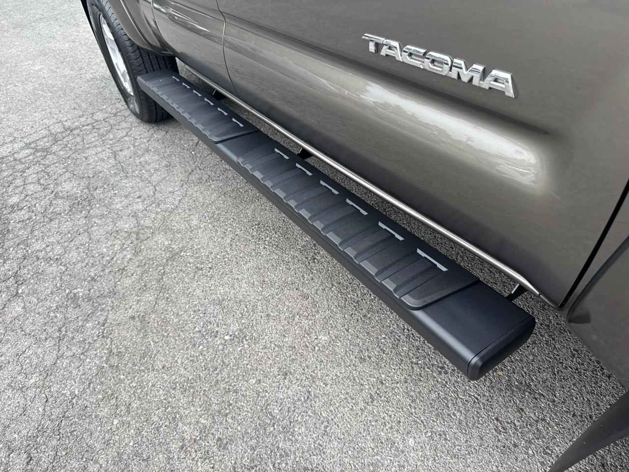 Toyota Tacoma 4WD Access Cab I4 AT (Natl) 2015