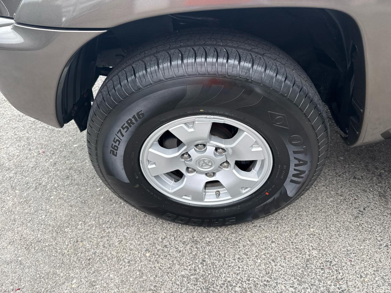 Toyota Tacoma 4WD Access Cab I4 AT (Natl) 2015