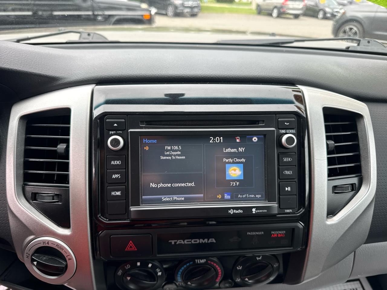 Toyota Tacoma 4WD Access Cab I4 AT (Natl) 2015
