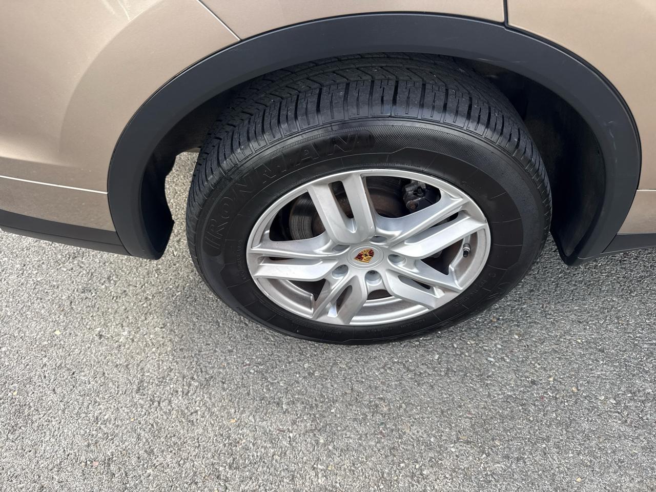 Porsche Cayenne AWD 4dr 2016