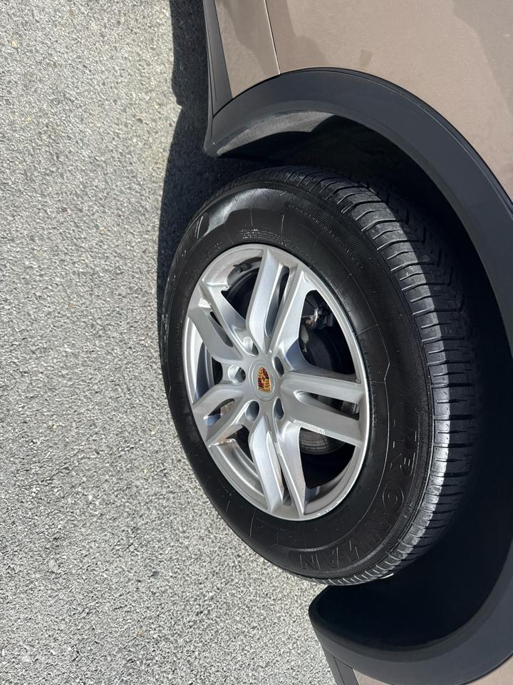 Porsche Cayenne AWD 4dr 2016