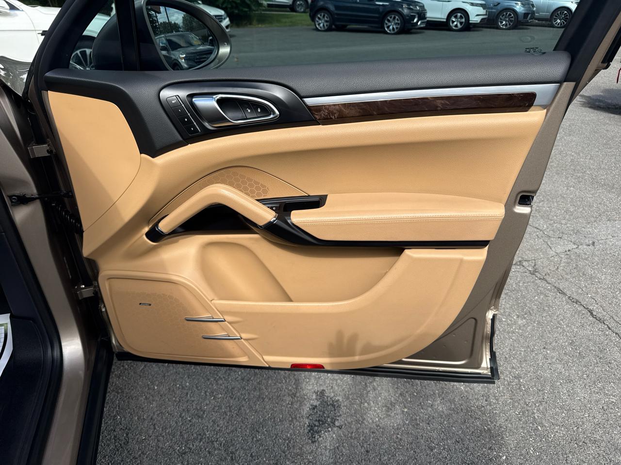 Porsche Cayenne AWD 4dr 2016