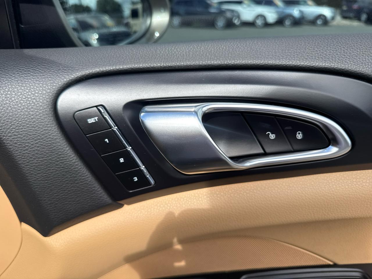 Porsche Cayenne AWD 4dr 2016