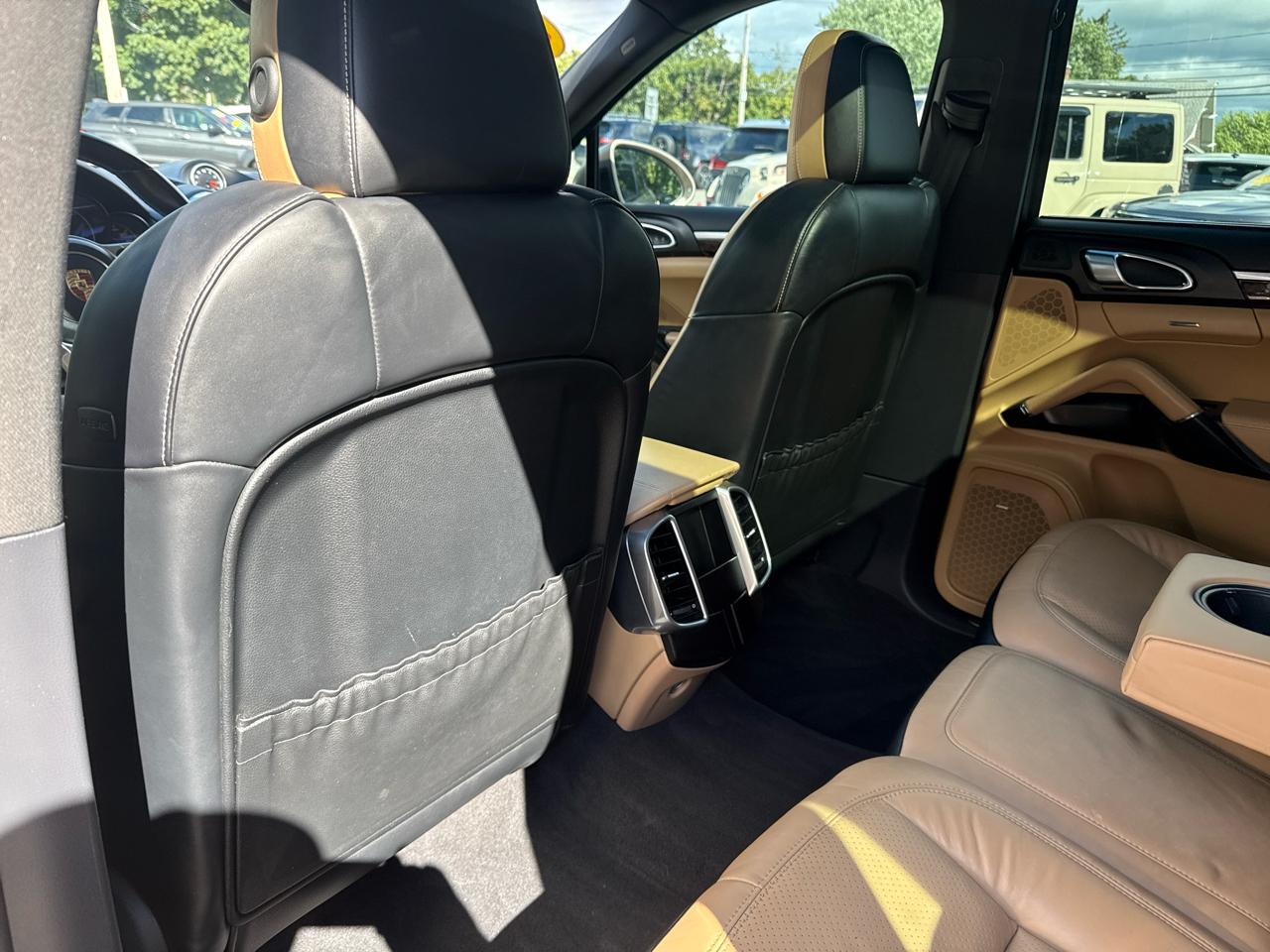 Porsche Cayenne AWD 4dr 2016
