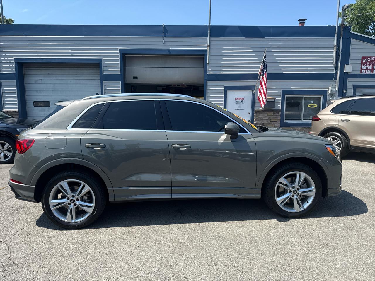 Audi Q3 S line Premium 45 TFSI quattro 2022