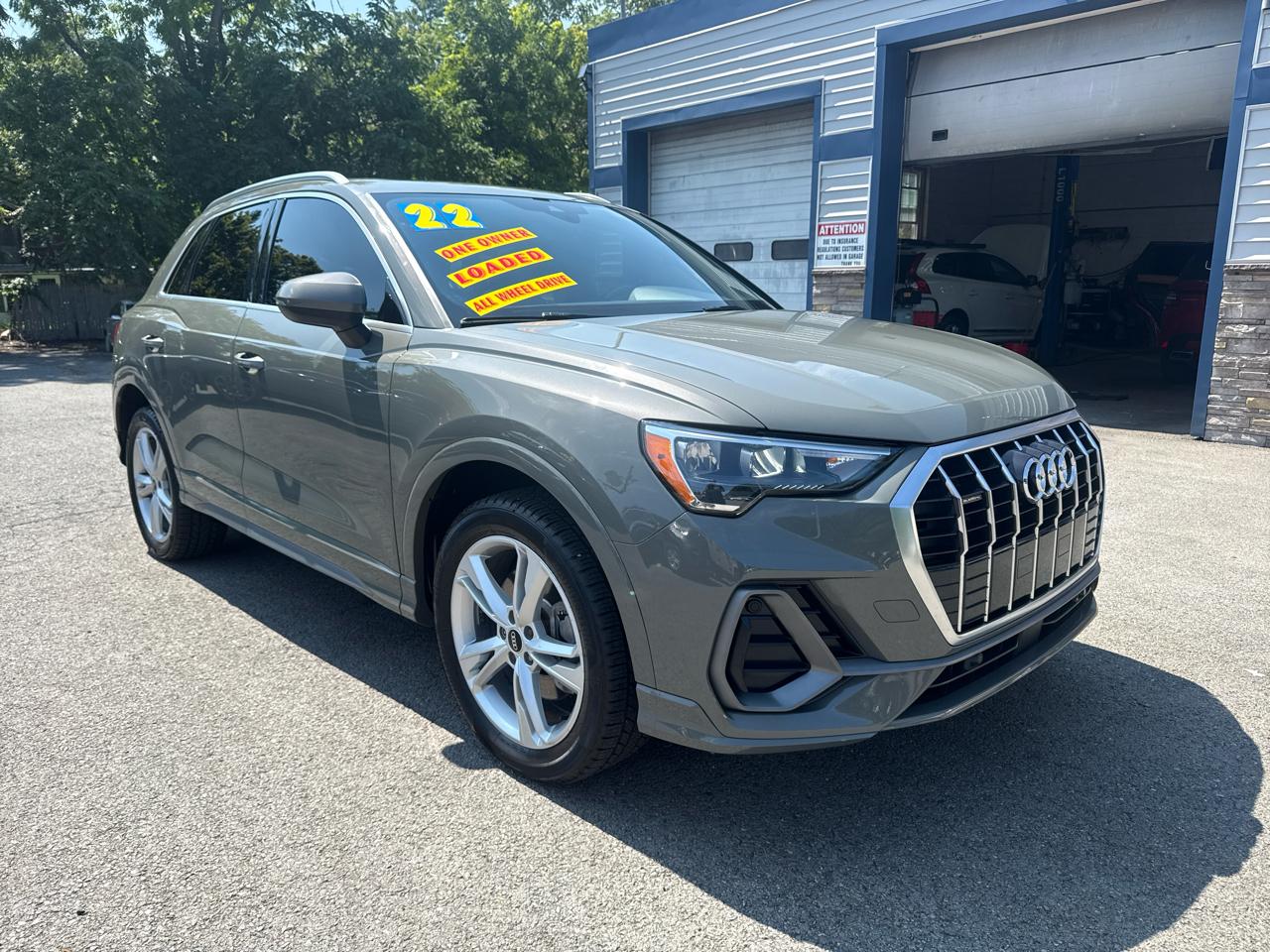Audi Q3 S line Premium 45 TFSI quattro 2022