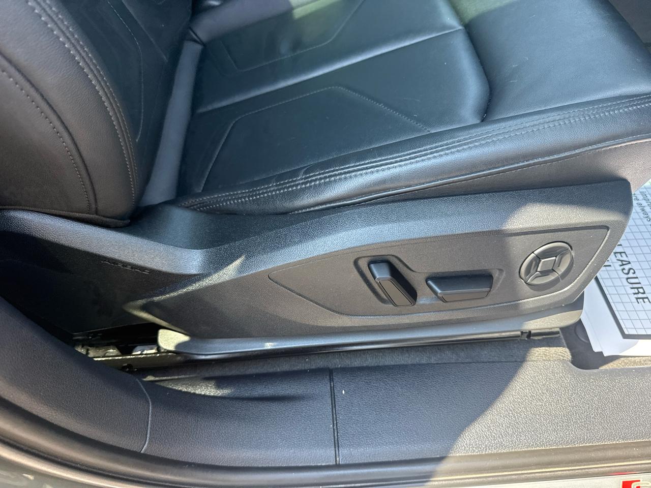 Audi Q3 S line Premium 45 TFSI quattro 2022