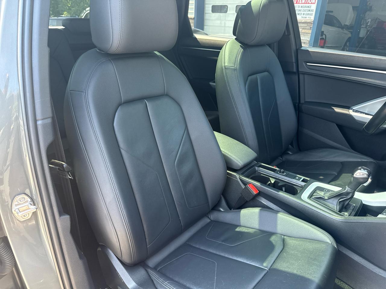 Audi Q3 S line Premium 45 TFSI quattro 2022