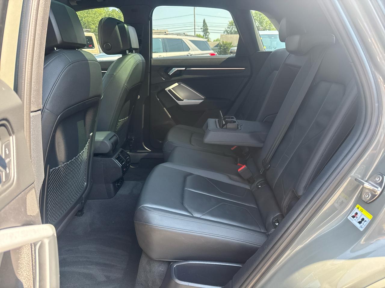 Audi Q3 S line Premium 45 TFSI quattro 2022