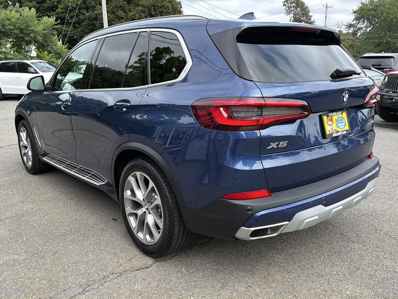 BMW X5 xDrive40i Sports Activity Vehicle 2021