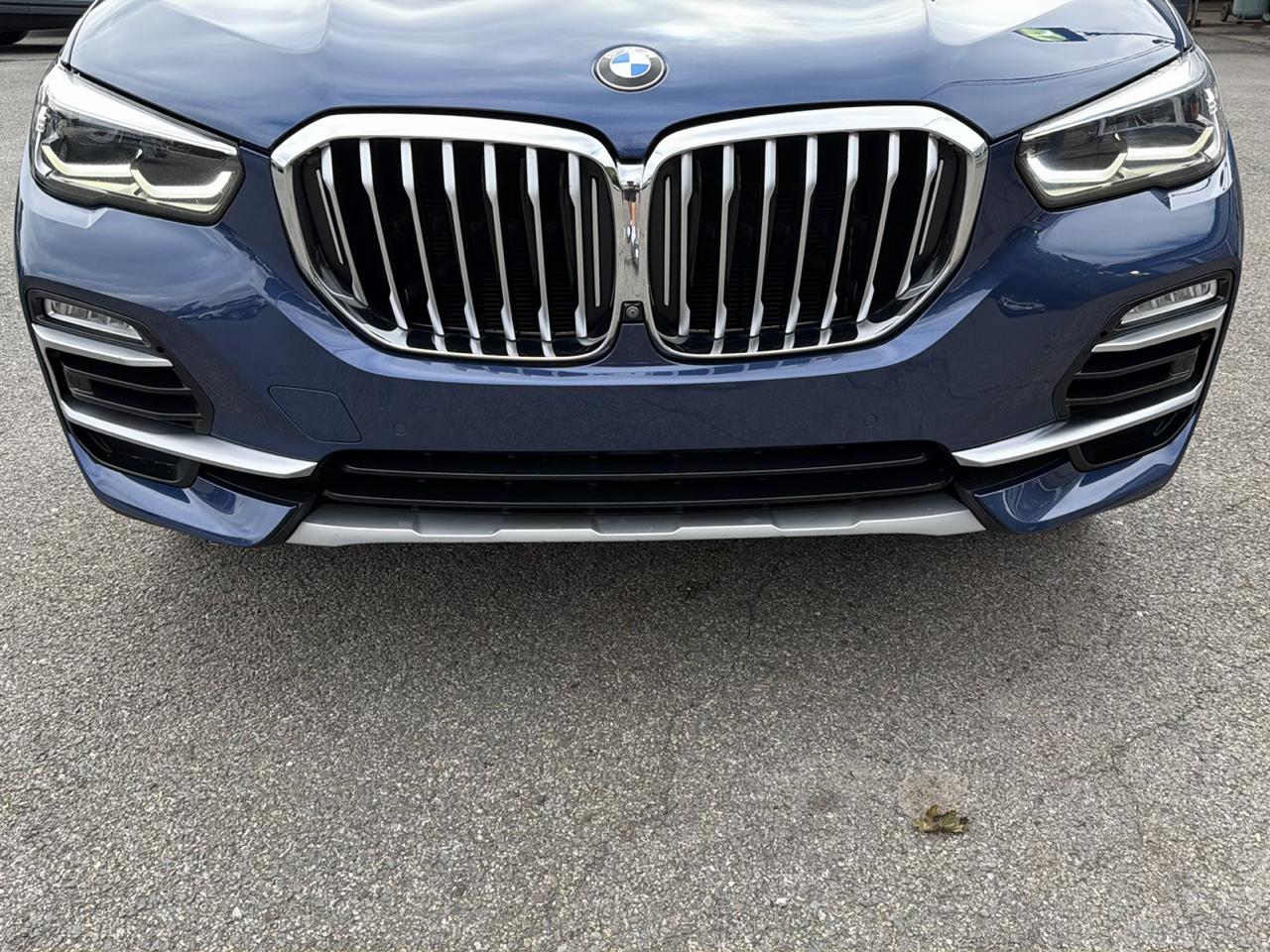 BMW X5 xDrive40i Sports Activity Vehicle 2021