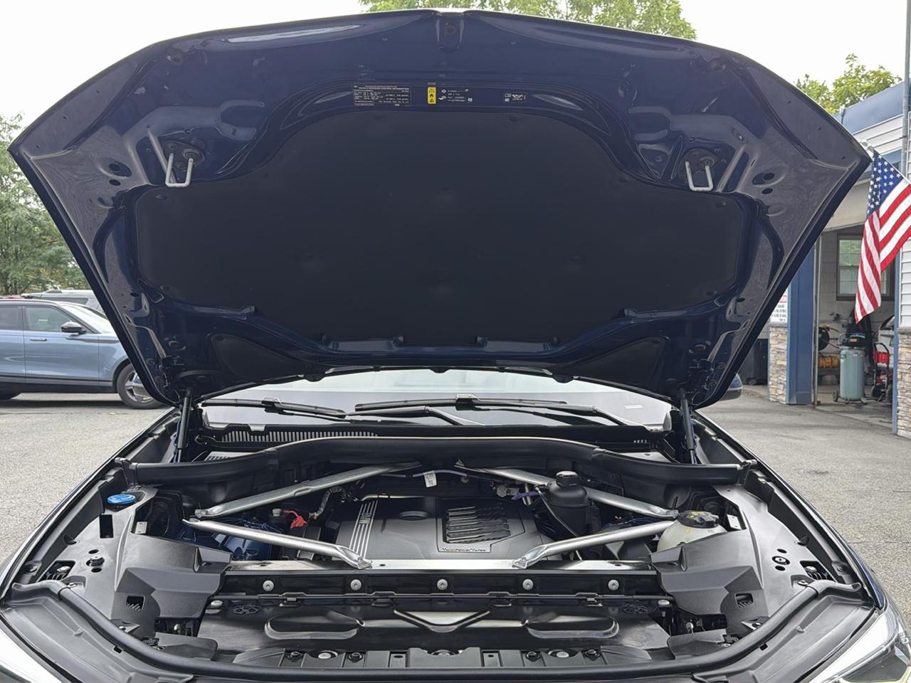 BMW X5 xDrive40i Sports Activity Vehicle 2021