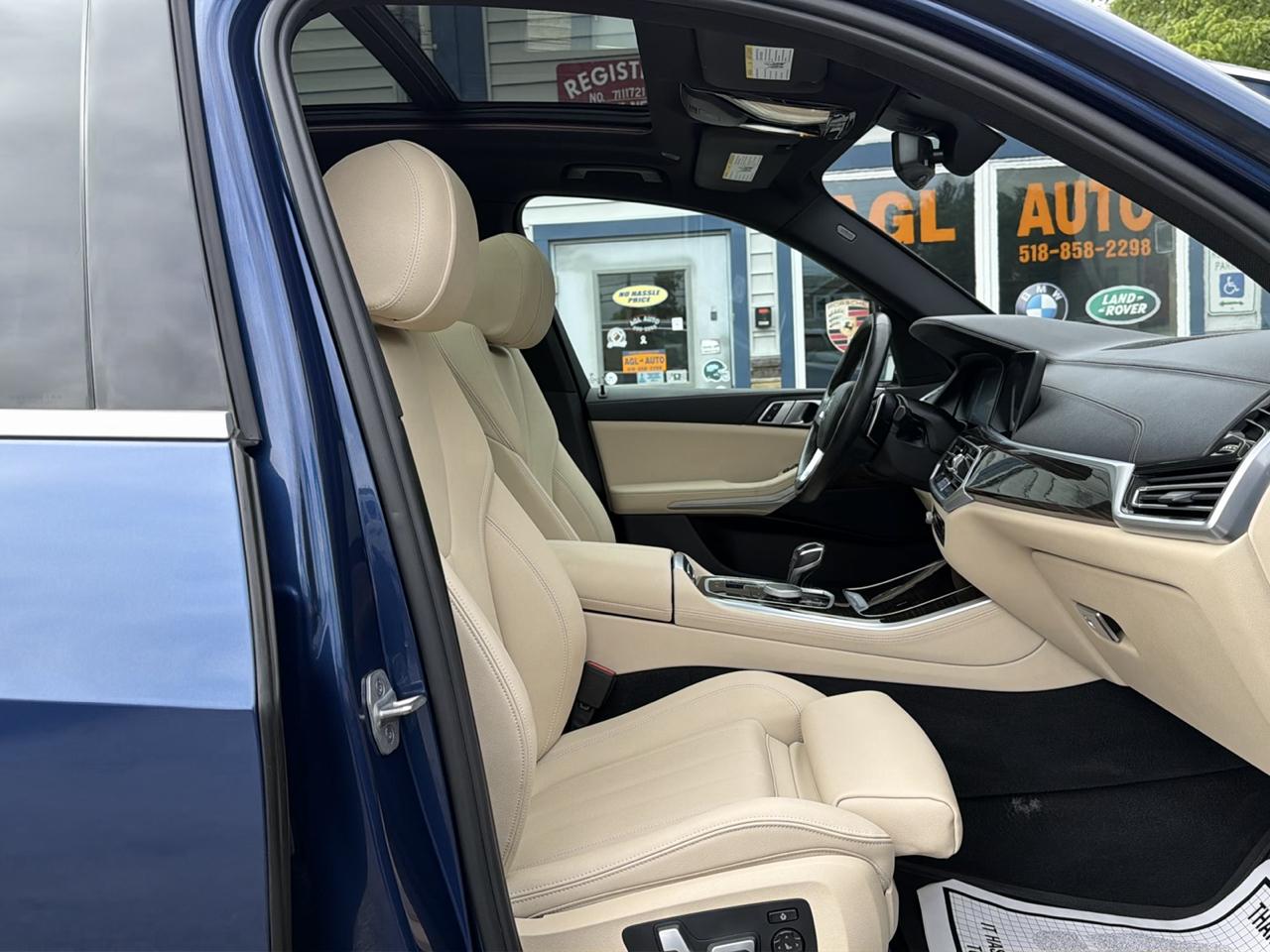 BMW X5 xDrive40i Sports Activity Vehicle 2021