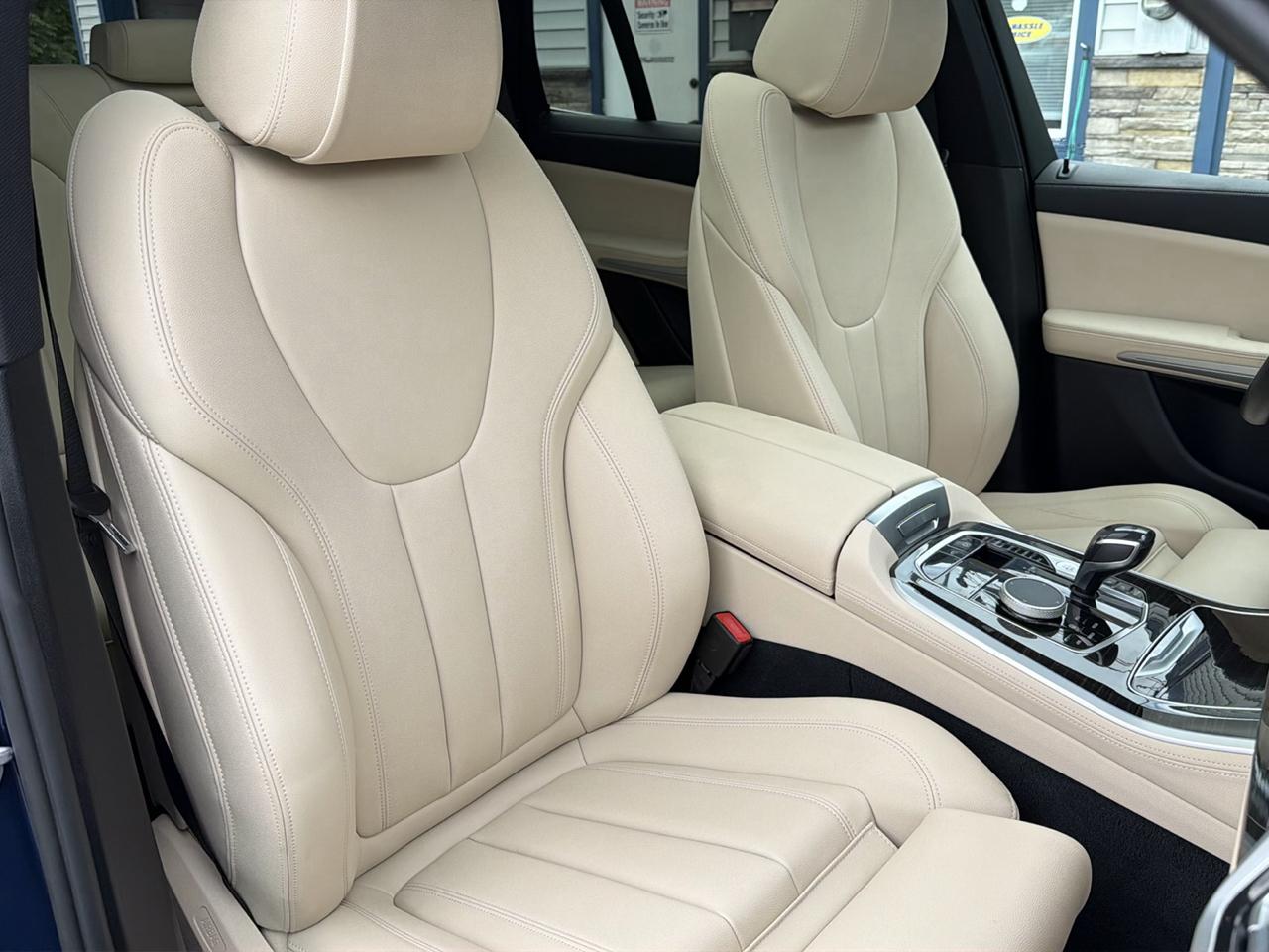 BMW X5 xDrive40i Sports Activity Vehicle 2021
