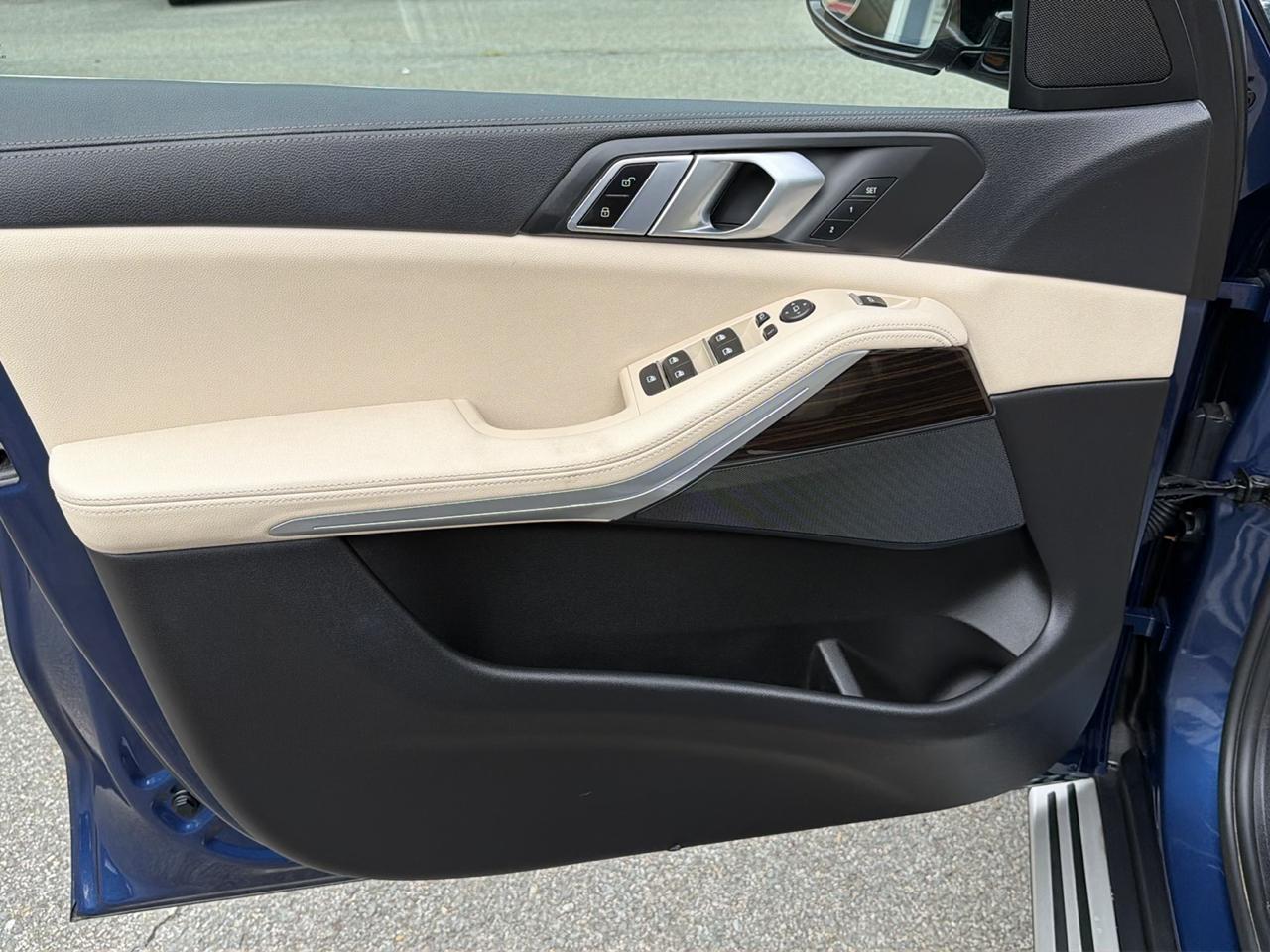 BMW X5 xDrive40i Sports Activity Vehicle 2021