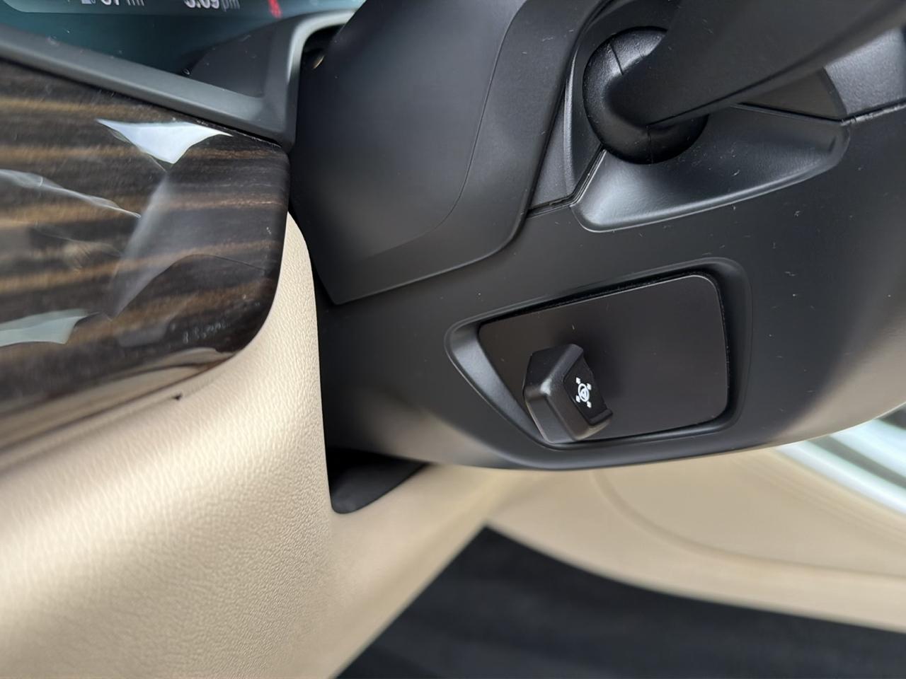 BMW X5 xDrive40i Sports Activity Vehicle 2021