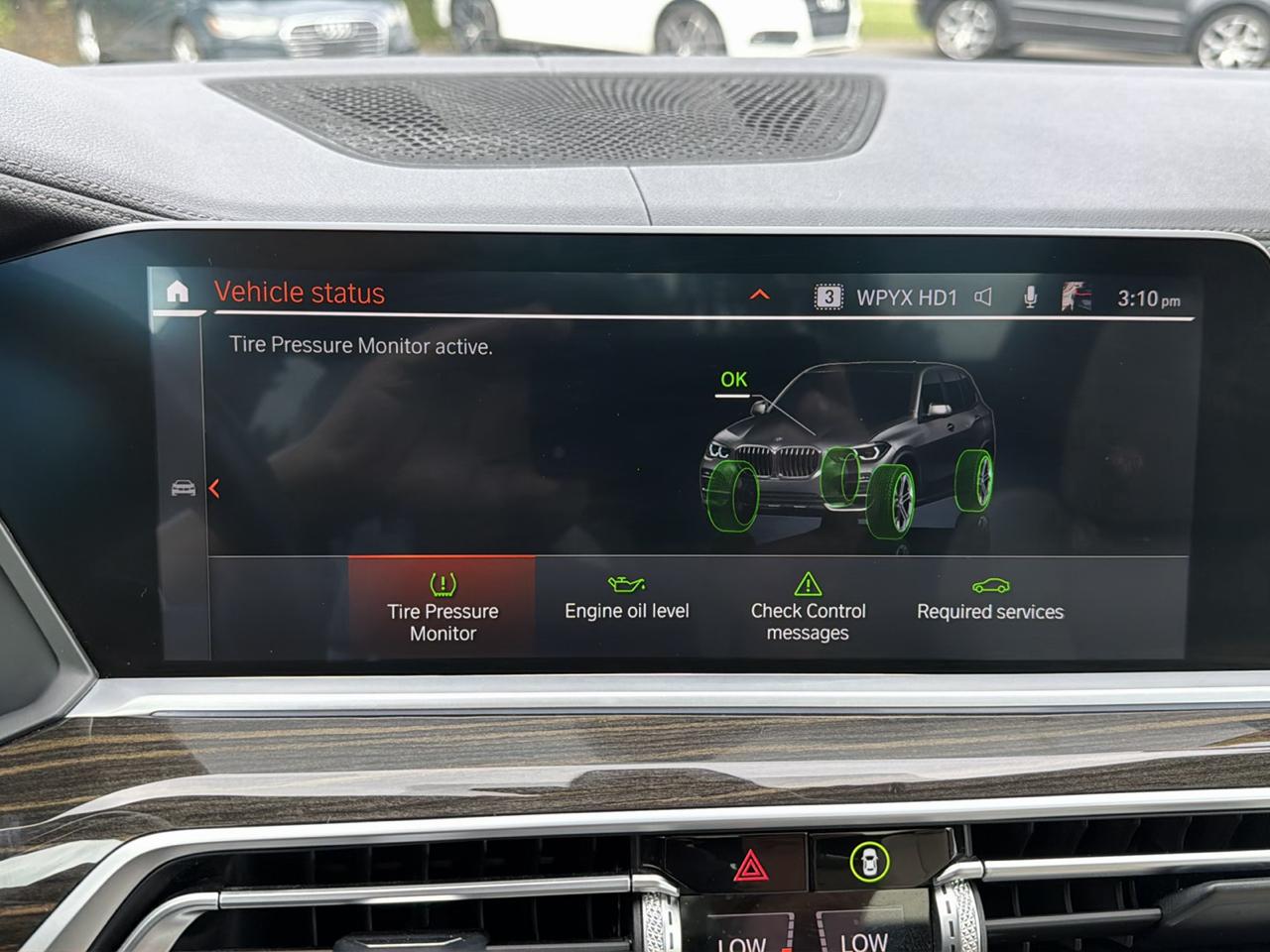 BMW X5 xDrive40i Sports Activity Vehicle 2021