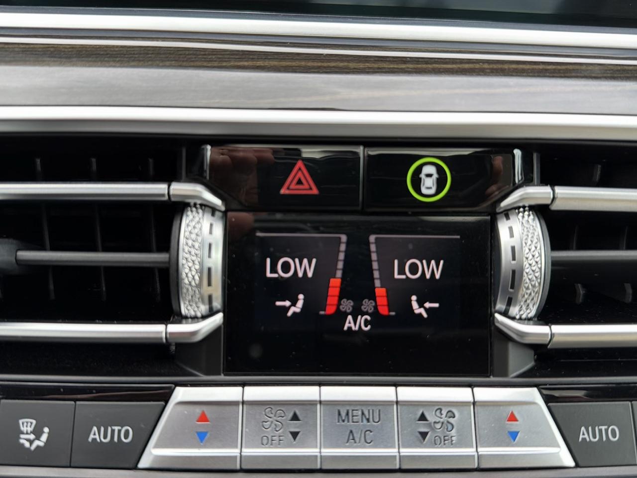 BMW X5 xDrive40i Sports Activity Vehicle 2021