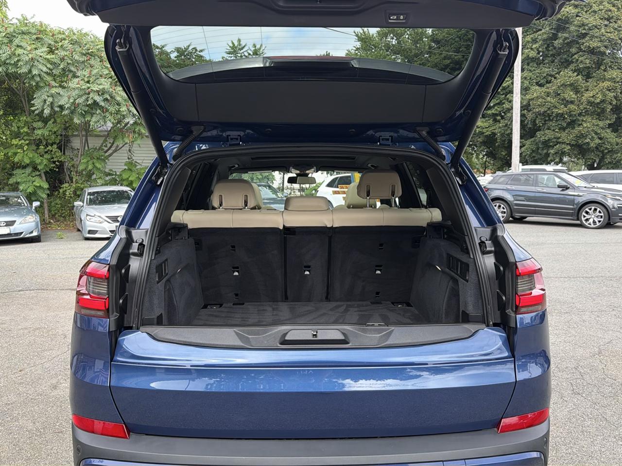 BMW X5 xDrive40i Sports Activity Vehicle 2021