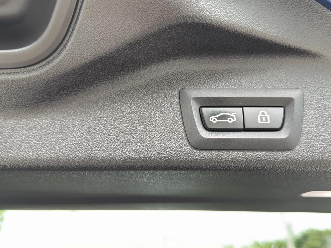 BMW X5 xDrive40i Sports Activity Vehicle 2021