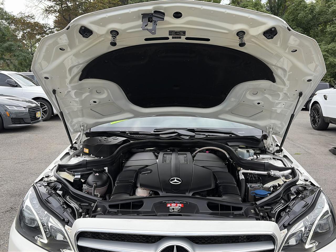 Mercedes-Benz E-Class 4dr Sdn E 400 4MATIC 2016