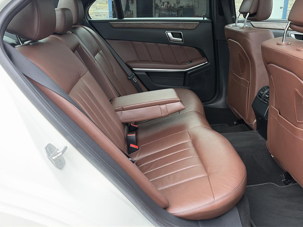 Mercedes-Benz E-Class 4dr Sdn E 400 4MATIC 2016