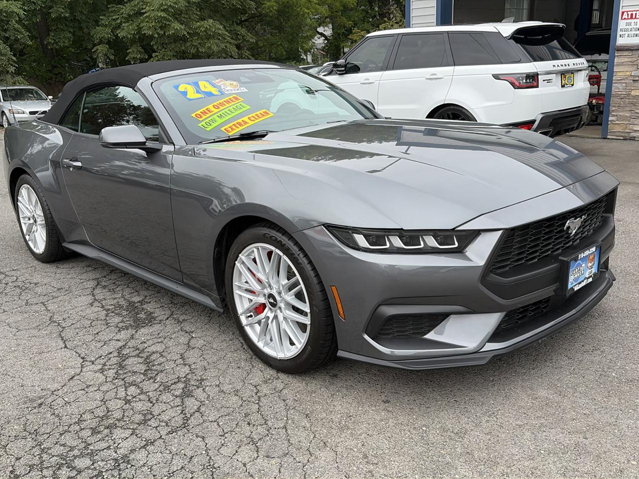 Ford Mustang EcoBoost Convertible 2024