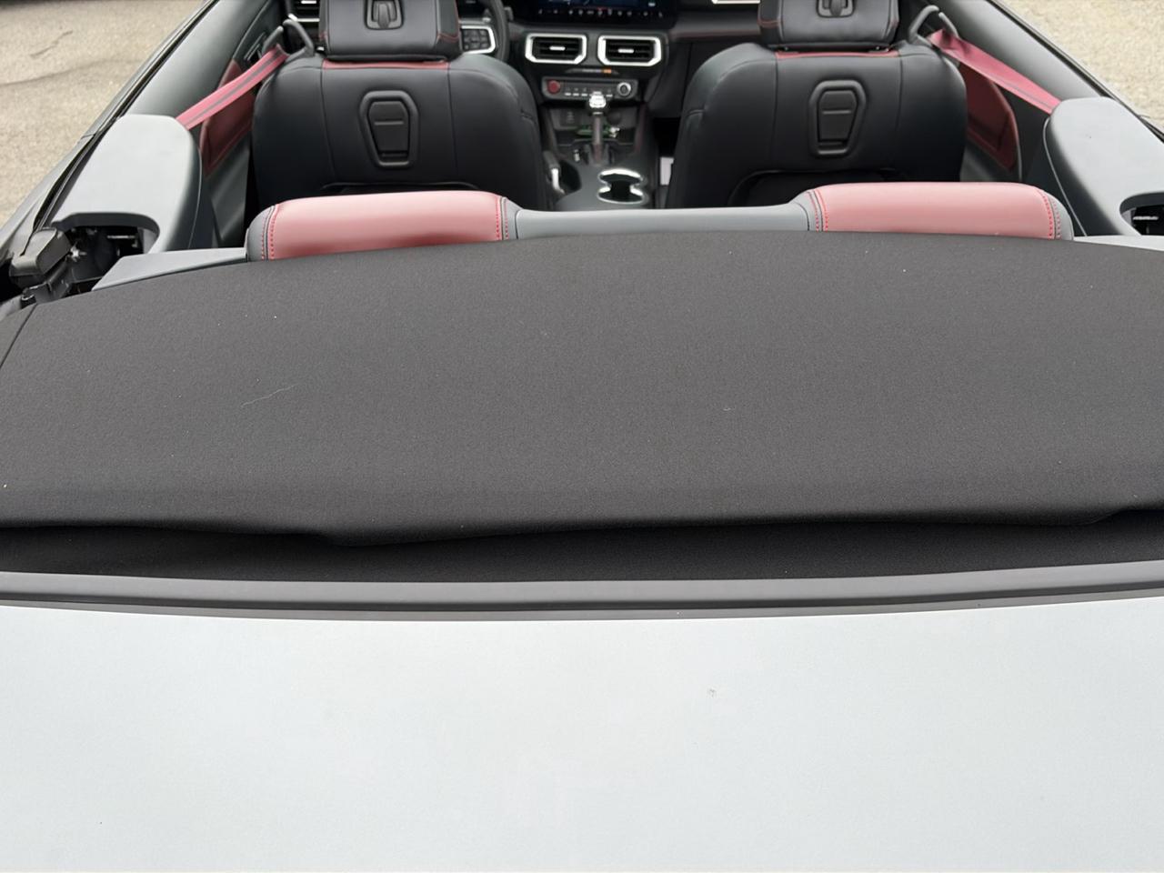 Ford Mustang EcoBoost Convertible 2024