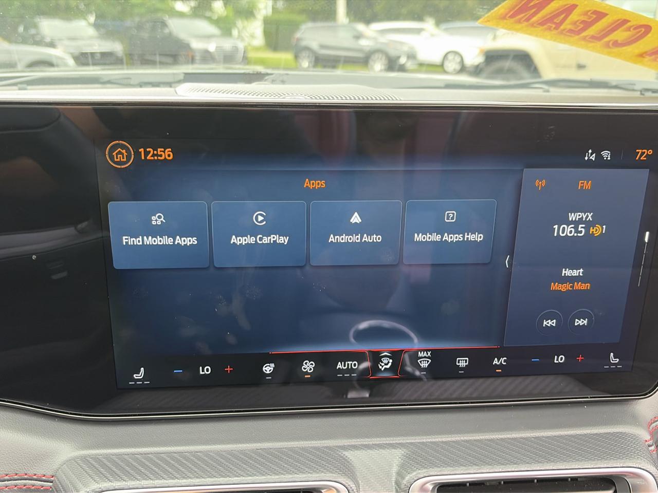 Ford Mustang EcoBoost Convertible 2024