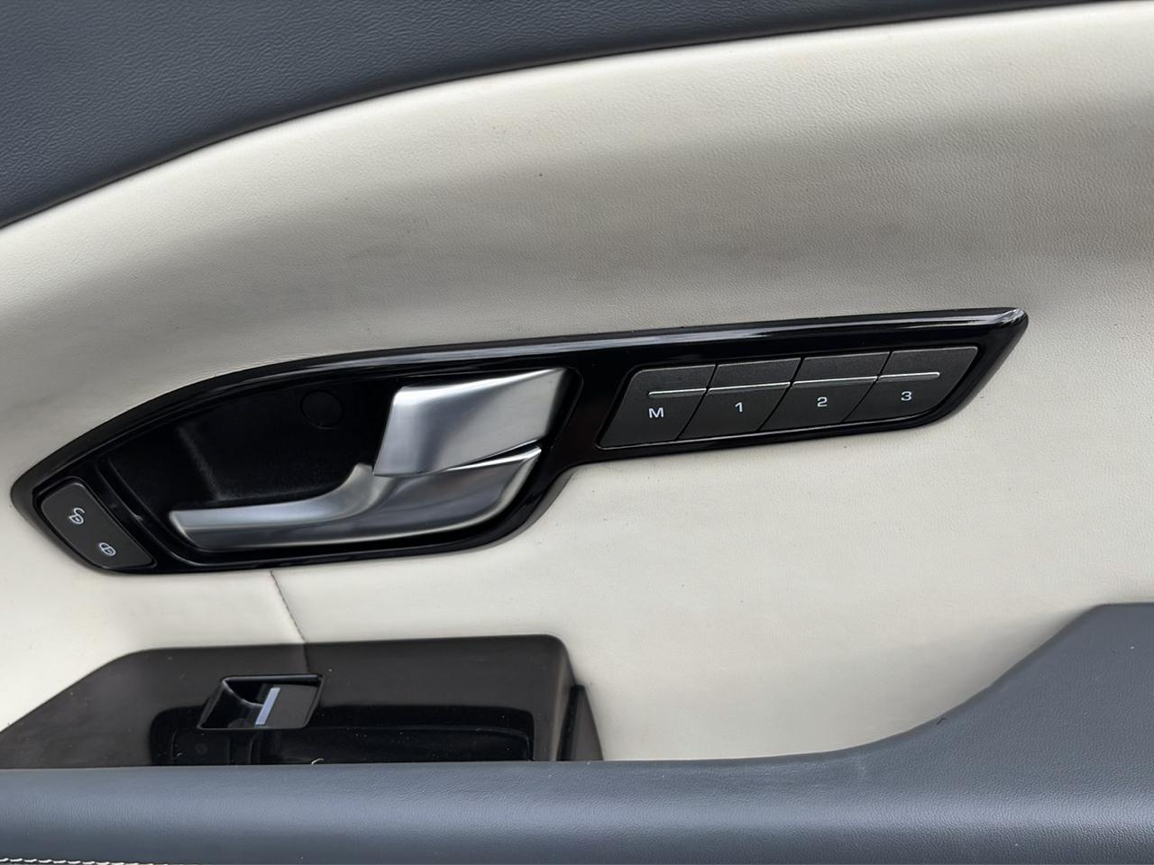 Land Rover Range Rover Evoque Convertible HSE Dynamic 2019