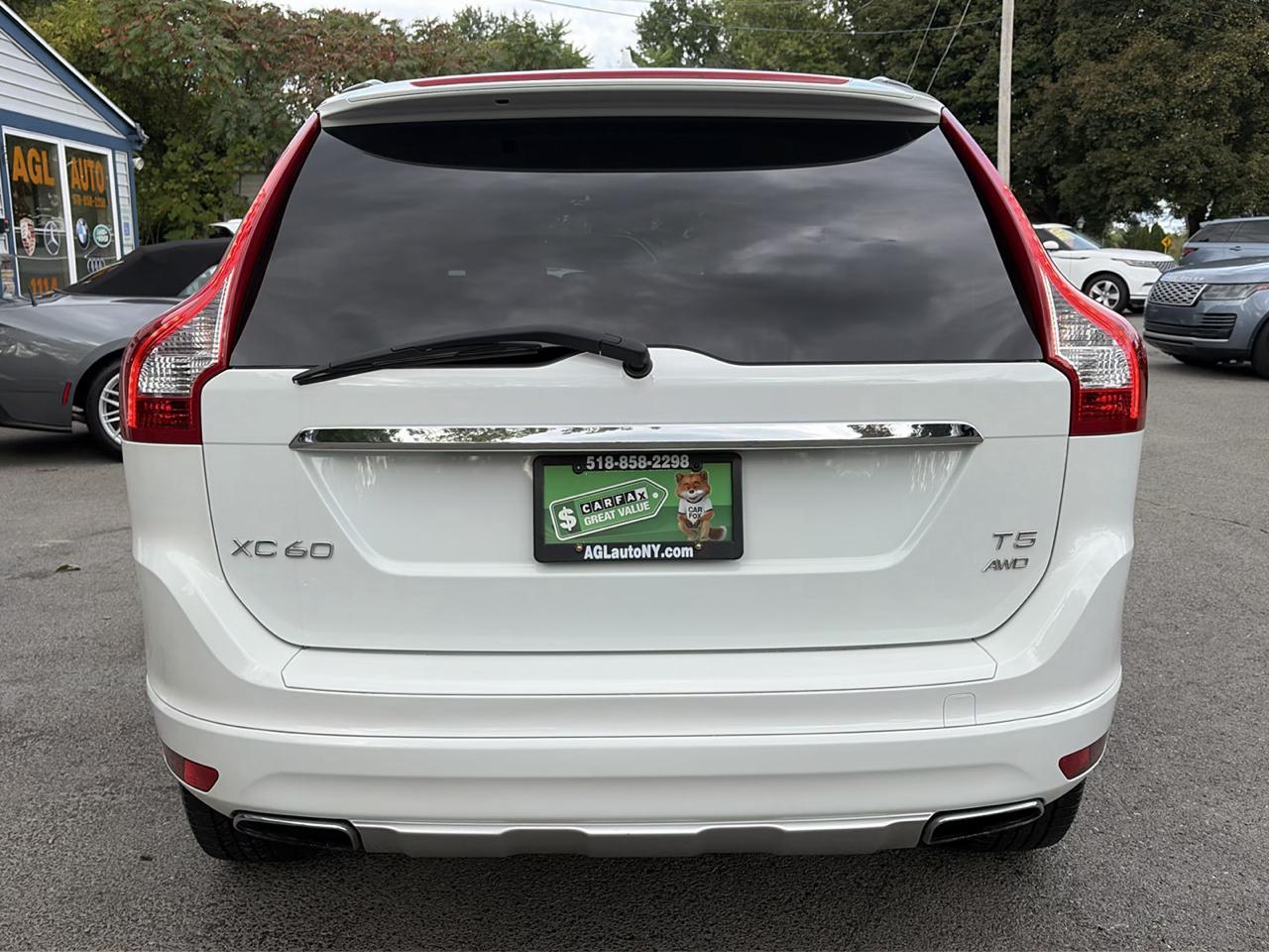 Volvo XC60 2015.5 AWD 4dr T5 2015
