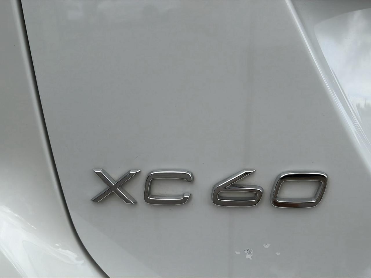 Volvo XC60 2015.5 AWD 4dr T5 2015