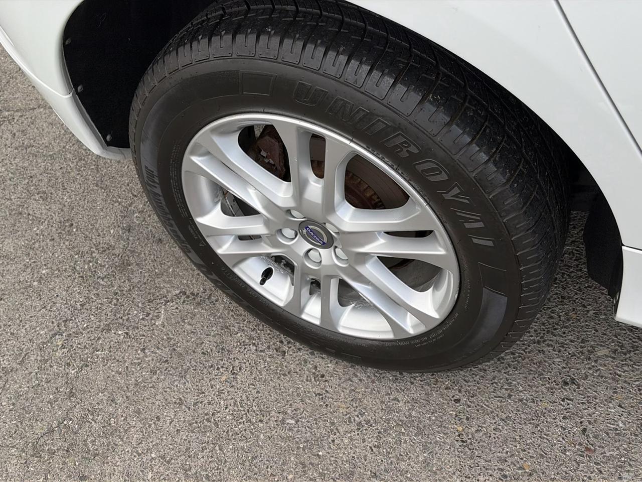 Volvo XC60 2015.5 AWD 4dr T5 2015