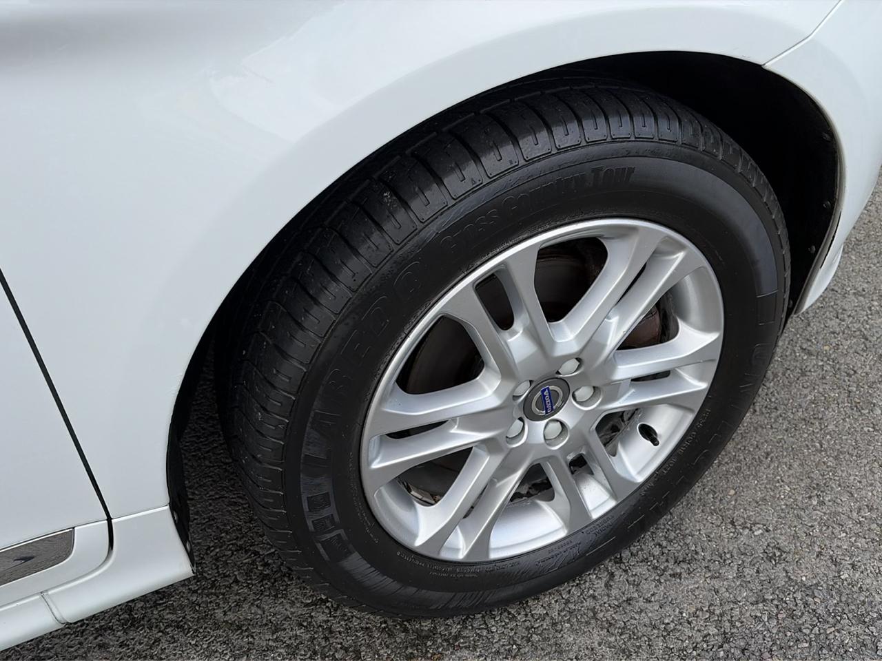 Volvo XC60 2015.5 AWD 4dr T5 2015