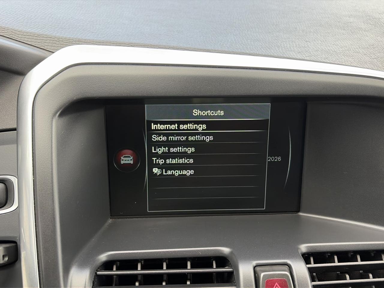 Volvo XC60 2015.5 AWD 4dr T5 2015